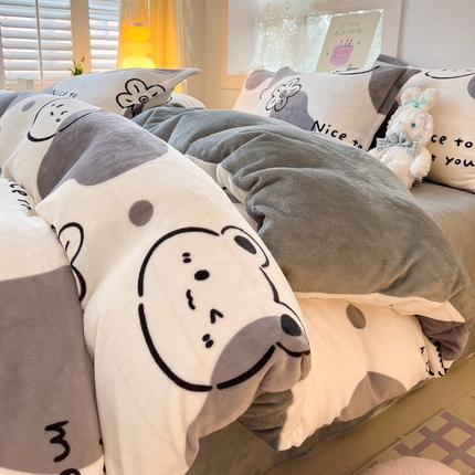 91家纺网 家纺一手货源 找家纺 （总）柒月家居 2023新款小清新法莱绒四件套