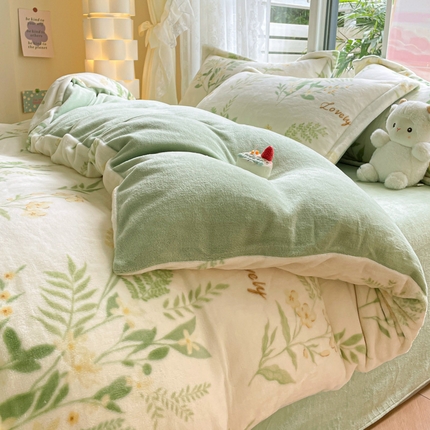 91家纺网 家纺一手货源 找家纺 （总）暮思家居 2023新款高克重小清新牛奶绒四件套