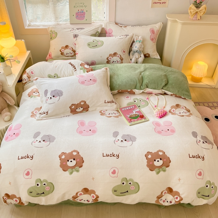 91家纺网 家纺一手货源 找家纺 柒月家居 2023新款小清新法莱绒四件套 动物世界