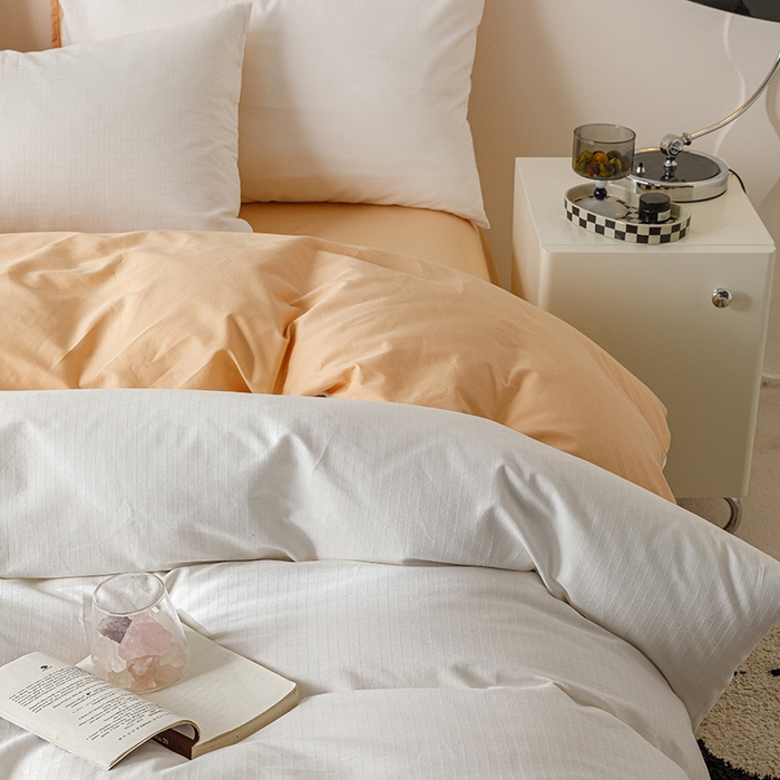 91家纺网 家纺一手货源 找家纺 简宜家居（朝初家纺） 2023新款全棉贡缎提花系列四件套 绅士-米杏