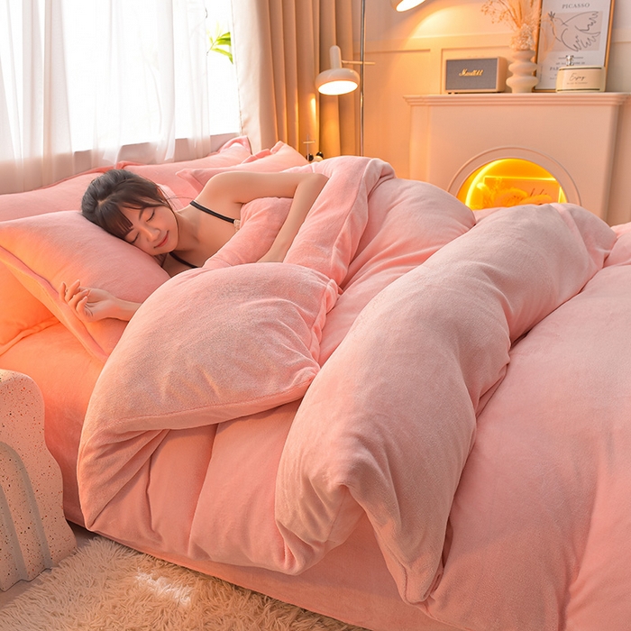 91家纺网 家纺一手货源 找家纺 简爱2025新款纯色双拼牛奶绒四件套被套（跑量款）直播 樱花粉