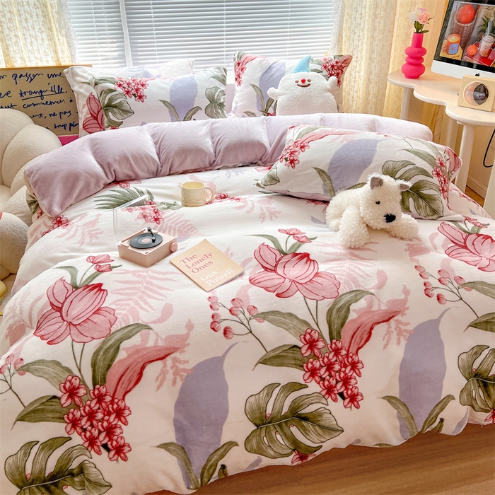 91家纺网 家纺一手货源 找家纺 顾里家纺 2023新款ins少女保暖牛奶绒四件套第二批 彼岸花