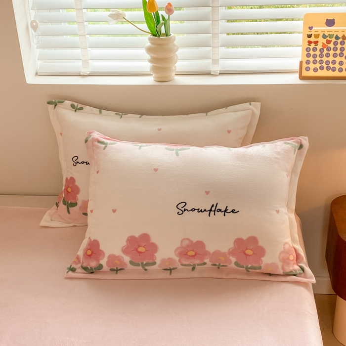 91家纺网 家纺一手货源 找家纺 沐慕 2024新款牛奶绒加厚保暖卡通印花四件套 寻梦