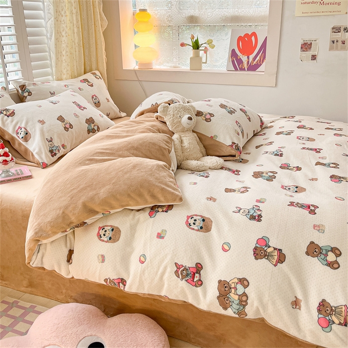 91家纺网 家纺一手货源 找家纺 古吉梦 2023新增牛奶绒印花（跑量款） 熊仔派对