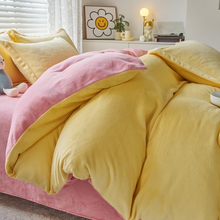 91家纺网 家纺一手货源 找家纺 （总）慕晨高克重爆款直播纯色牛奶绒法莱绒双拼素色三四件套单被套床单