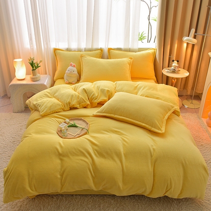 91家纺网 家纺一手货源 找家纺 简爱2025新款纯色双拼牛奶绒四件套被套（跑量款）直播 柠檬黄