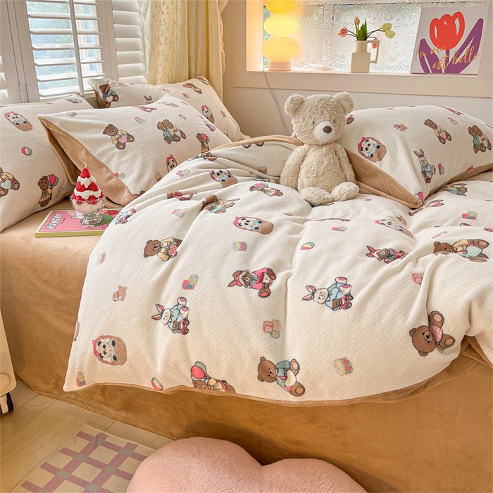 91家纺网 家纺一手货源 找家纺 古吉梦 2023新增牛奶绒印花（跑量款） 熊仔派对