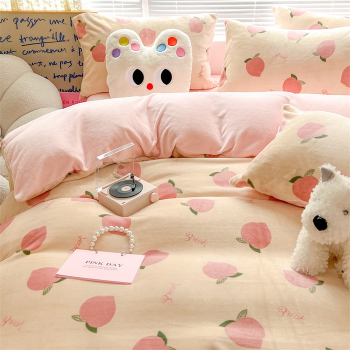 91家纺网 家纺一手货源 找家纺 顾里家纺 2023新款ins少女保暖牛奶绒四件套第二批 水蜜桃