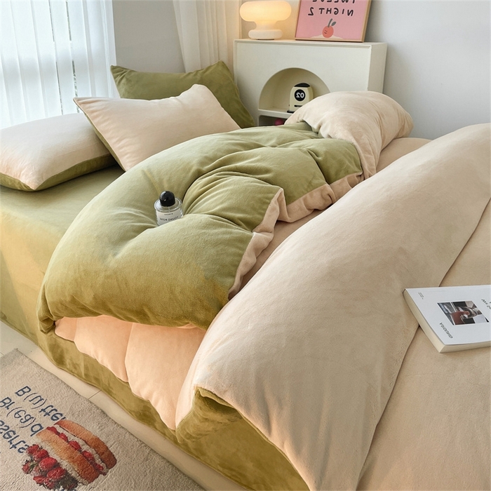 91家纺网 家纺一手货源 找家纺 古吉梦 2023新款牛奶绒纯色双拼（跑量款）四件套 香槟+苹果绿