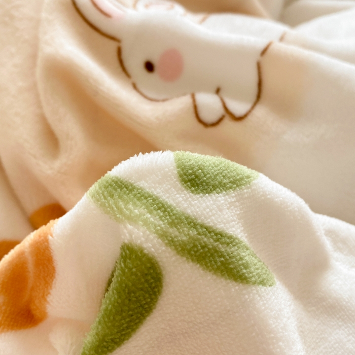 91家纺网 家纺一手货源 找家纺 沐慕 2024新款牛奶绒加厚保暖卡通印花四件套 花漾兔