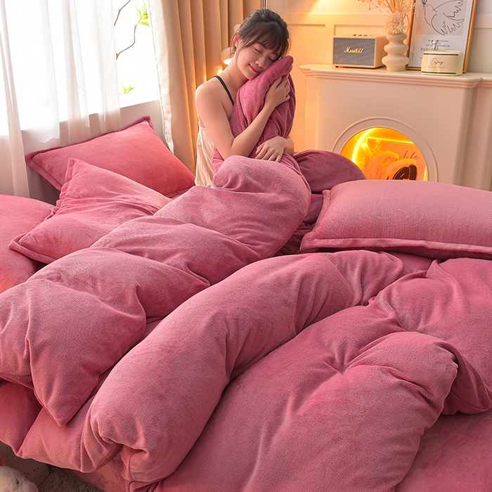 91家纺网 家纺一手货源 找家纺 简爱2025新款纯色双拼牛奶绒四件套被套（跑量款）直播 豆沙色