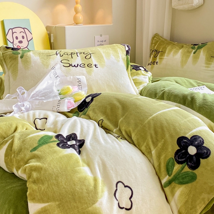 91家纺网 家纺一手货源 找家纺 沐慕 2024新款牛奶绒加厚保暖卡通印花四件套 花韵