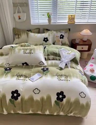 91家纺网 家纺一手货源 找家纺 沐慕 2024新款牛奶绒加厚保暖卡通印花四件套 花韵