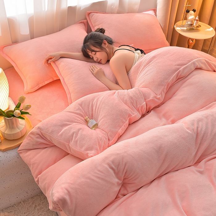 91家纺网 家纺一手货源 找家纺 简爱2025新款纯色双拼牛奶绒四件套被套（跑量款）直播 樱花粉