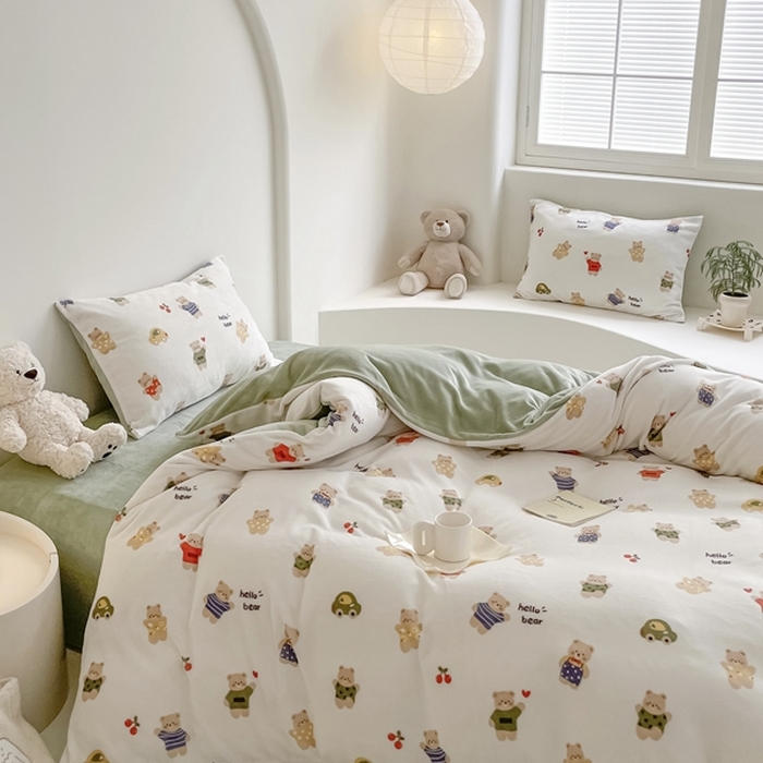 91家纺网 家纺一手货源 找家纺 潘朵拉 2023新款秋冬ins韩系牛奶绒印花四件套 哈喽熊