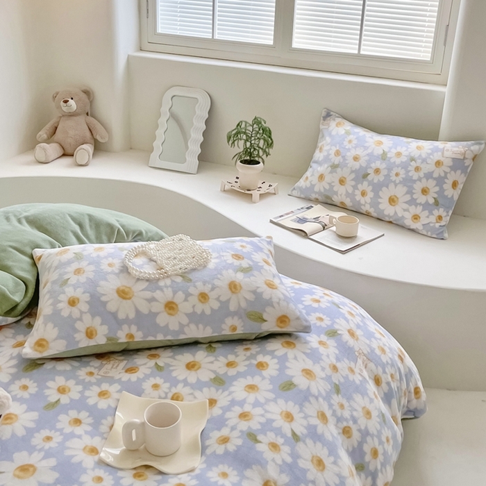 91家纺网 家纺一手货源 找家纺 潘朵拉 2023新款秋冬ins韩系牛奶绒印花四件套 幽径