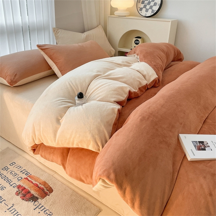 91家纺网 家纺一手货源 找家纺 古吉梦 2023新款牛奶绒纯色双拼（跑量款）四件套 亚麻驼+香槟