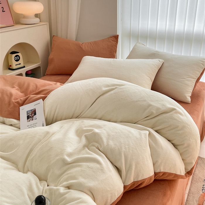 91家纺网 家纺一手货源 找家纺 古吉梦 2023新款牛奶绒纯色双拼（跑量款）四件套 奶芋色+亚麻驼