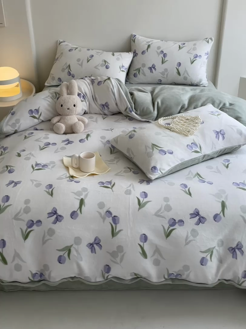 91家纺网 家纺一手货源 找家纺 潘朵拉 2023新款秋冬ins韩系牛奶绒印花四件套 蝶郁