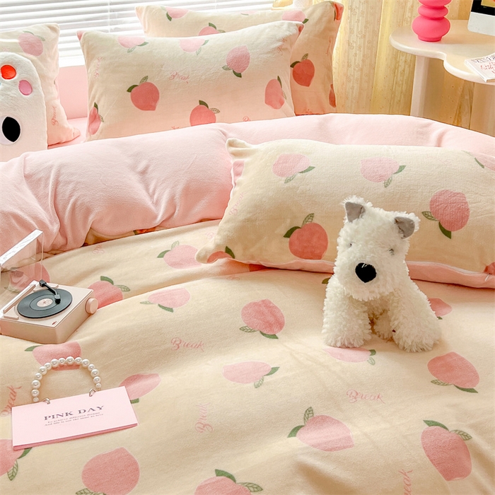 91家纺网 家纺一手货源 找家纺 顾里家纺 2023新款ins少女保暖牛奶绒四件套第二批 水蜜桃