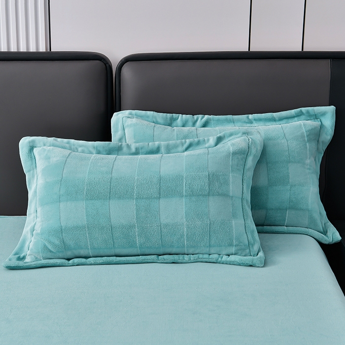 91家纺网 家纺一手货源 找家纺 席之家 2023加厚保暖立体剪花方格雪兔毛四件套-简爱款 方格-水兰