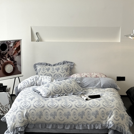 91家纺网 家纺一手货源 找家纺 （总）美乐迪家纺 2023新款花边款立体雕花绒四件套