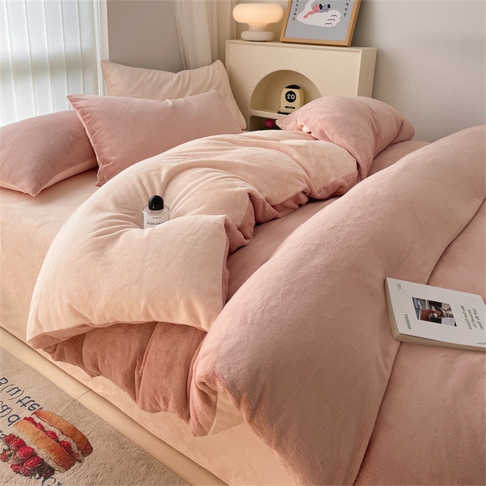 91家纺网 家纺一手货源 找家纺 古吉梦 2023新款牛奶绒纯色双拼（跑量款）四件套 可可粉+香蕉玉