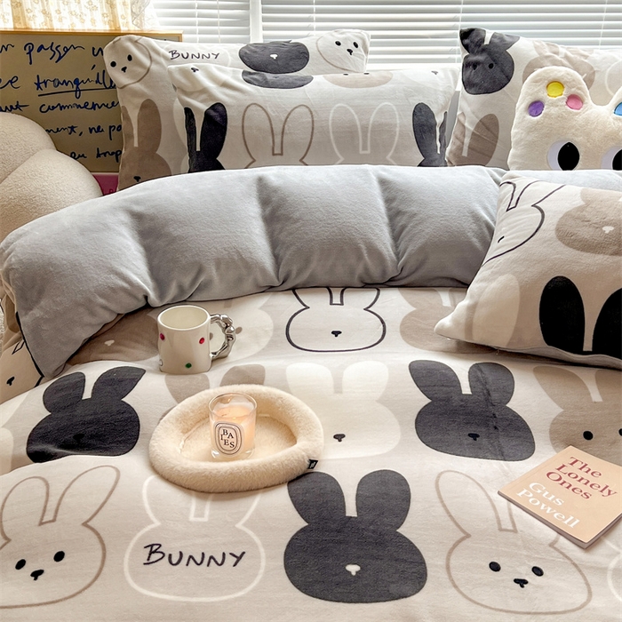 91家纺网 家纺一手货源 找家纺 顾里家纺 2023新款ins少女保暖牛奶绒四件套第二批 简约小兔