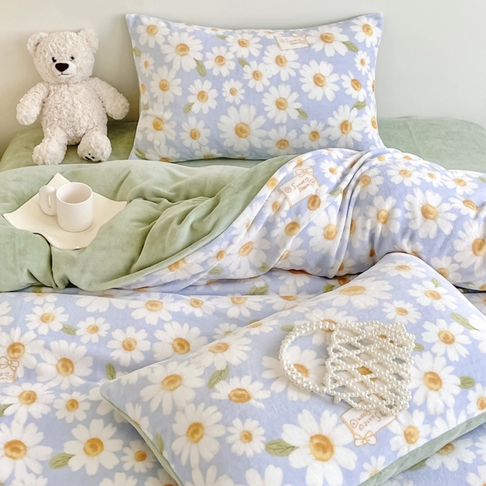 91家纺网 家纺一手货源 找家纺 潘朵拉 2023新款秋冬ins韩系牛奶绒印花四件套 幽径