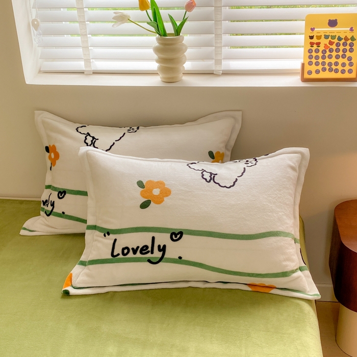 91家纺网 家纺一手货源 找家纺 沐慕 2024新款牛奶绒加厚保暖卡通印花四件套 皮皮狗