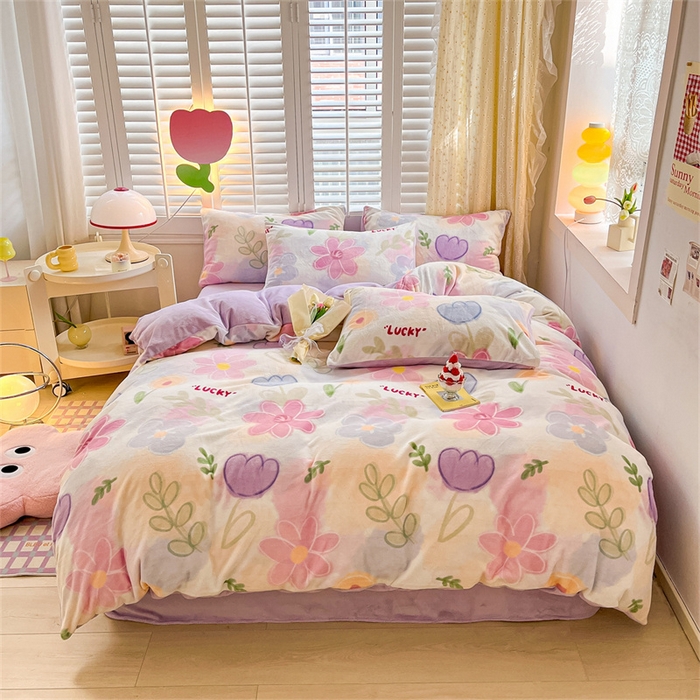 91家纺网 家纺一手货源 找家纺 古吉梦 2023新增牛奶绒印花（跑量款） 花伴侣-紫