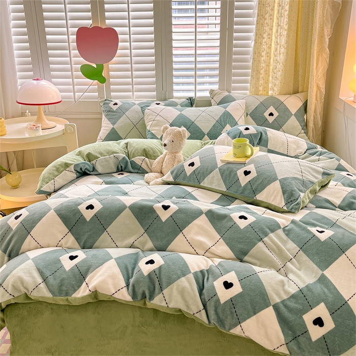 91家纺网 家纺一手货源 找家纺 古吉梦 2023新增牛奶绒印花（跑量款） 菱格-绿