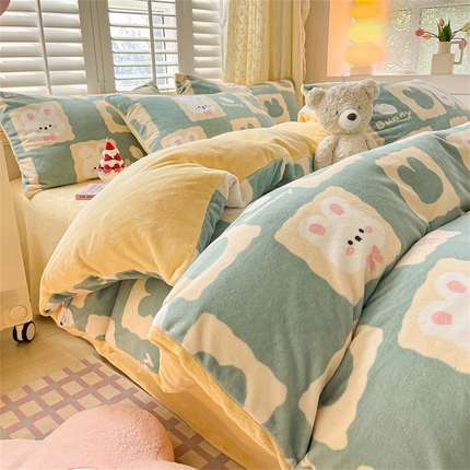 古吉梦 2023新增牛奶绒印花（跑量款） 棋盘格兔