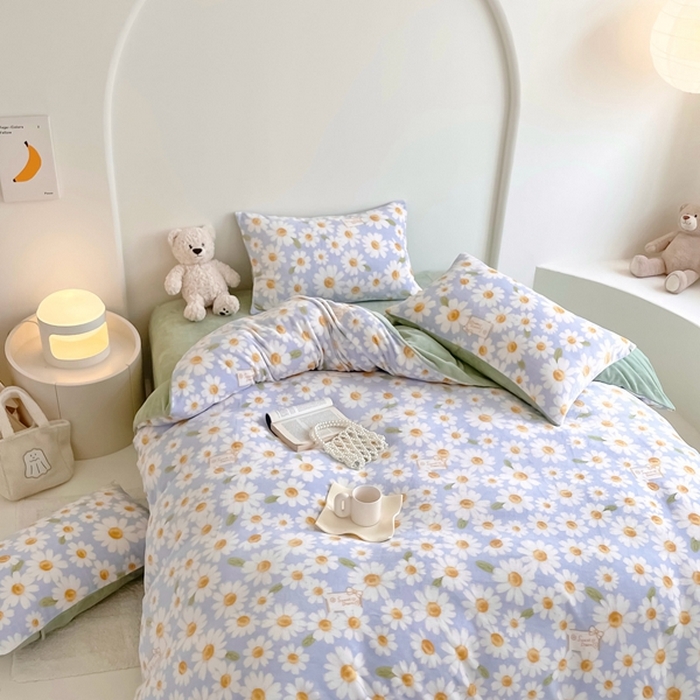 91家纺网 家纺一手货源 找家纺 潘朵拉 2023新款秋冬ins韩系牛奶绒印花四件套 幽径