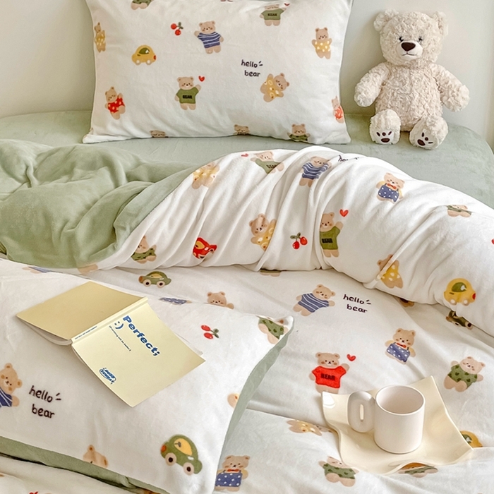 91家纺网 家纺一手货源 找家纺 潘朵拉 2023新款秋冬ins韩系牛奶绒印花四件套 哈喽熊