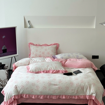 91家纺网 家纺一手货源 找家纺 （总）美乐迪家纺 2023新款花边款立体雕花绒四件套