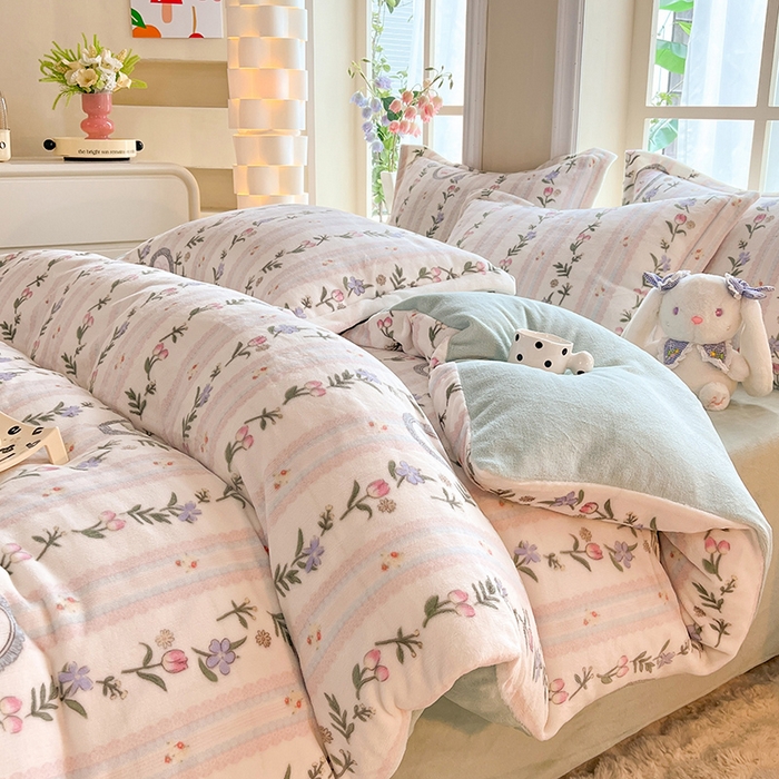 91家纺网 家纺一手货源 找家纺 妖妖家纺 2023新款牛奶绒四件套 戴佳