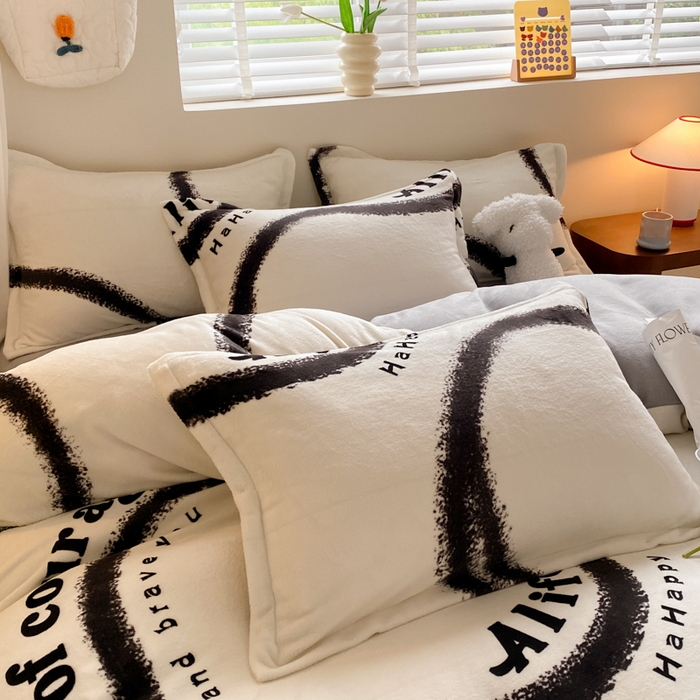 91家纺网 家纺一手货源 找家纺 沐慕 2024新款牛奶绒加厚保暖卡通印花四件套 烟雨