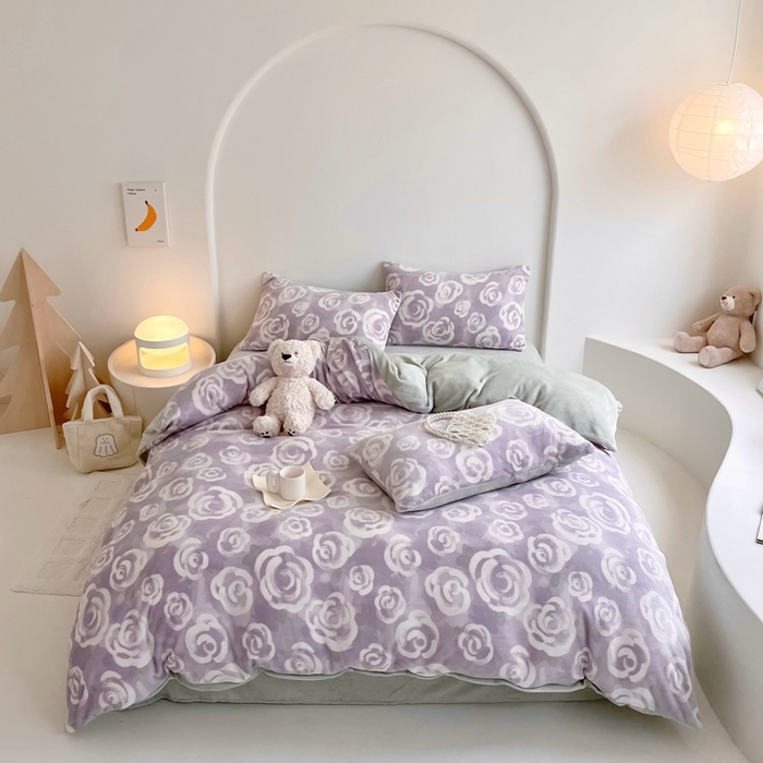 91家纺网 家纺一手货源 找家纺 潘朵拉 2023新款秋冬ins韩系牛奶绒印花四件套 紫玫瑰