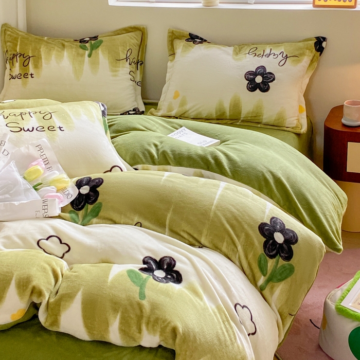 91家纺网 家纺一手货源 找家纺 沐慕 2024新款牛奶绒加厚保暖卡通印花四件套 花韵