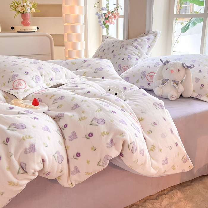 91家纺网 家纺一手货源 找家纺 妖妖家纺 2023新款牛奶绒四件套 梦幻花季