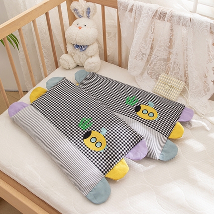 91家纺网 家纺一手货源 找家纺 （总）织布人2023新款荞麦枕全棉水洗棉彩虹边贴布绣儿童学生枕头枕套+枕芯