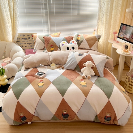 91家纺网 家纺一手货源 找家纺 顾里家纺 2023新款ins少女保暖牛奶绒四件套第二批 英伦小熊