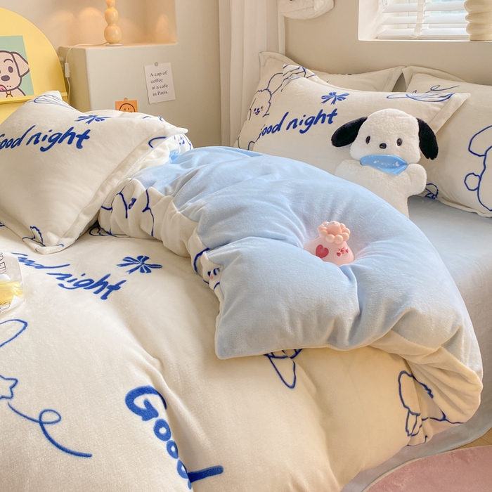 91家纺网 家纺一手货源 找家纺 沐慕 2024新款牛奶绒加厚保暖卡通印花四件套 星球狗