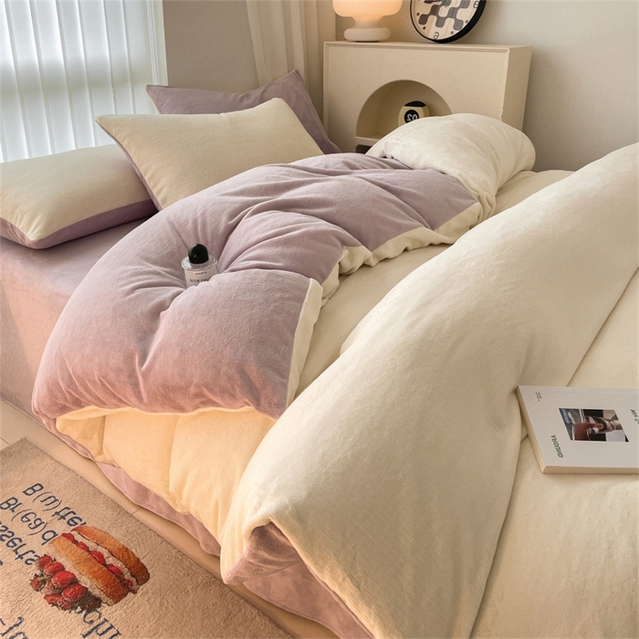 91家纺网 家纺一手货源 找家纺 古吉梦 2023新款牛奶绒纯色双拼（跑量款）四件套 奶芋色+微紫