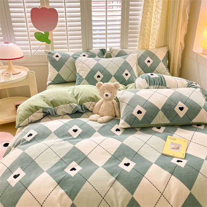 91家纺网 家纺一手货源 找家纺 古吉梦 2023新增牛奶绒印花（跑量款） 菱格-绿