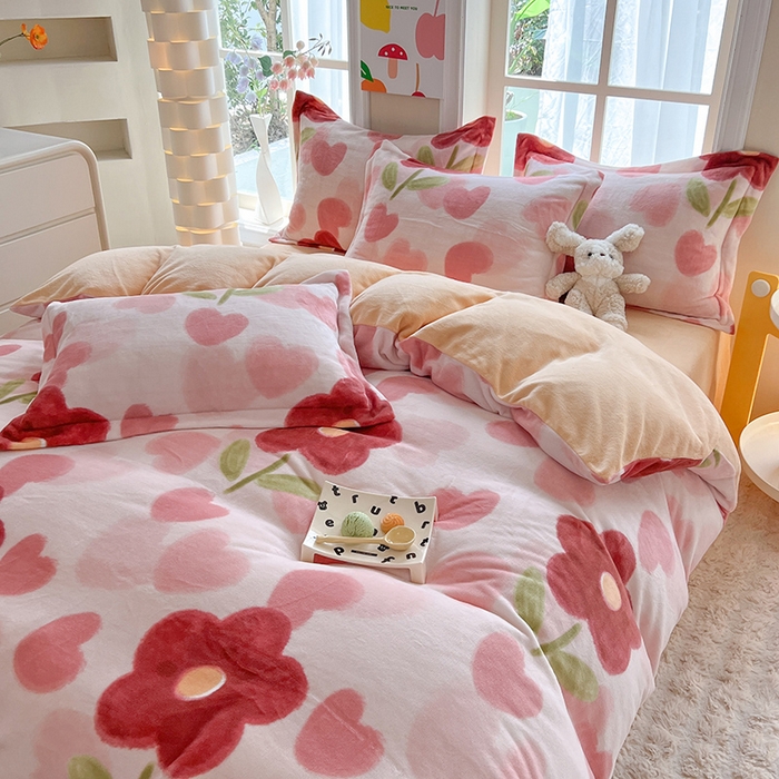 91家纺网 家纺一手货源 找家纺 妖妖家纺 2023新款牛奶绒四件套 花漫