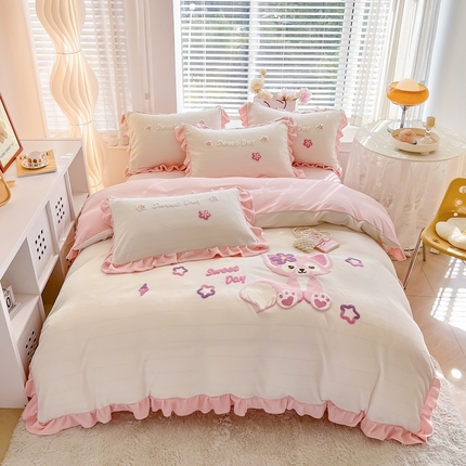 91家纺网 家纺一手货源 找家纺 （总）芯贝儿 2024款小清新牛奶绒毛巾绣四件套--汇总