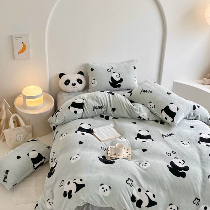 91家纺网 家纺一手货源 找家纺 潘朵拉 2023新款秋冬ins韩系牛奶绒印花四件套 绿色熊猫