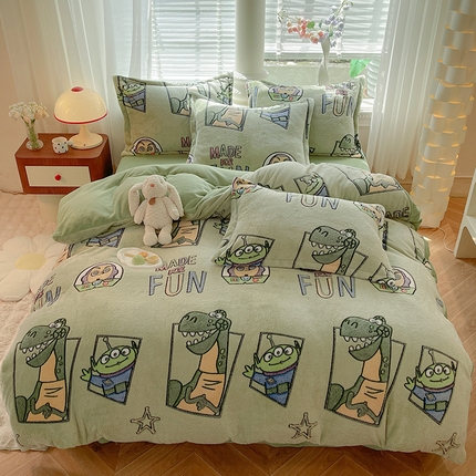 91家纺网 家纺一手货源 找家纺 妖妖家纺 2023新款妖妖雪花绒单品三四件套 星际大战